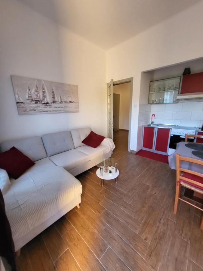 Rijeka Apartment With Free Parking And Large Balcony Eksteriør bilde