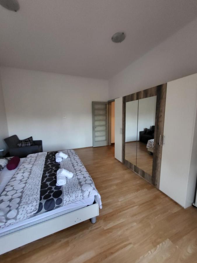 Rijeka Apartment With Free Parking And Large Balcony Eksteriør bilde
